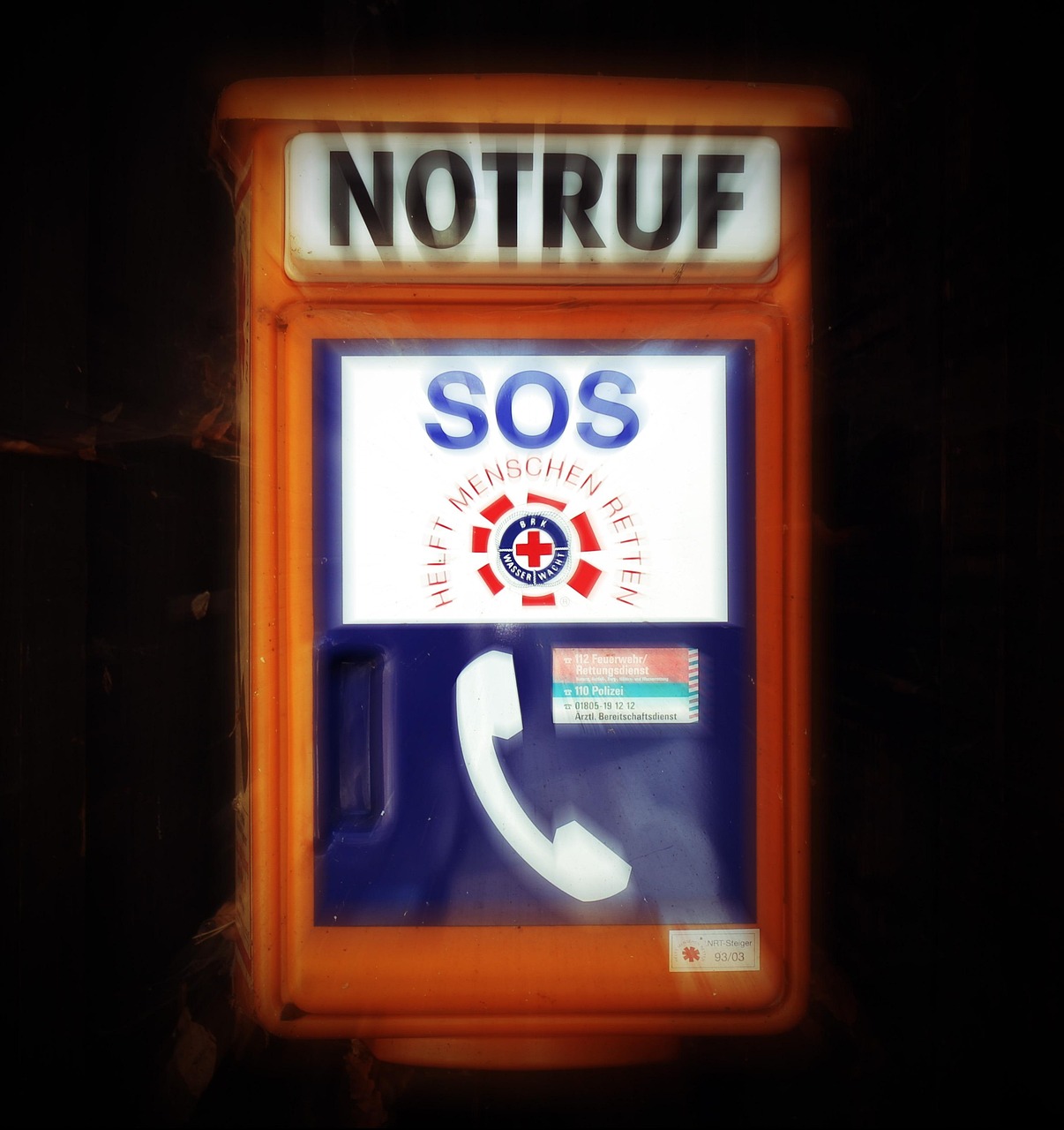 découvrez comment constituer un fonds d'urgence pour faire face aux imprévus financiers et sécuriser votre avenir. conseils pratiques, astuces et étapes clés pour gérer sereinement les situations d'urgence.